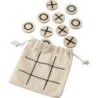 Ein Spiel „ Tic-Tac-Toe “. - Beige